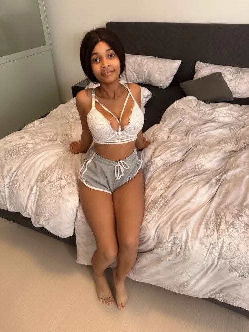 this body is all yours daddy <3 by selenasecret_