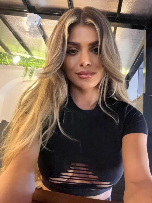 This top is barely holding my boobs by namiyaaa2025