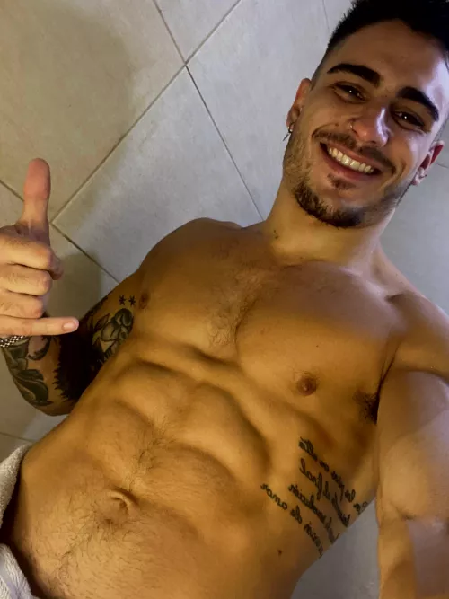  Wanna join me in the shower? Get a good look at my wet & soapy muscles  by OlieTheKing