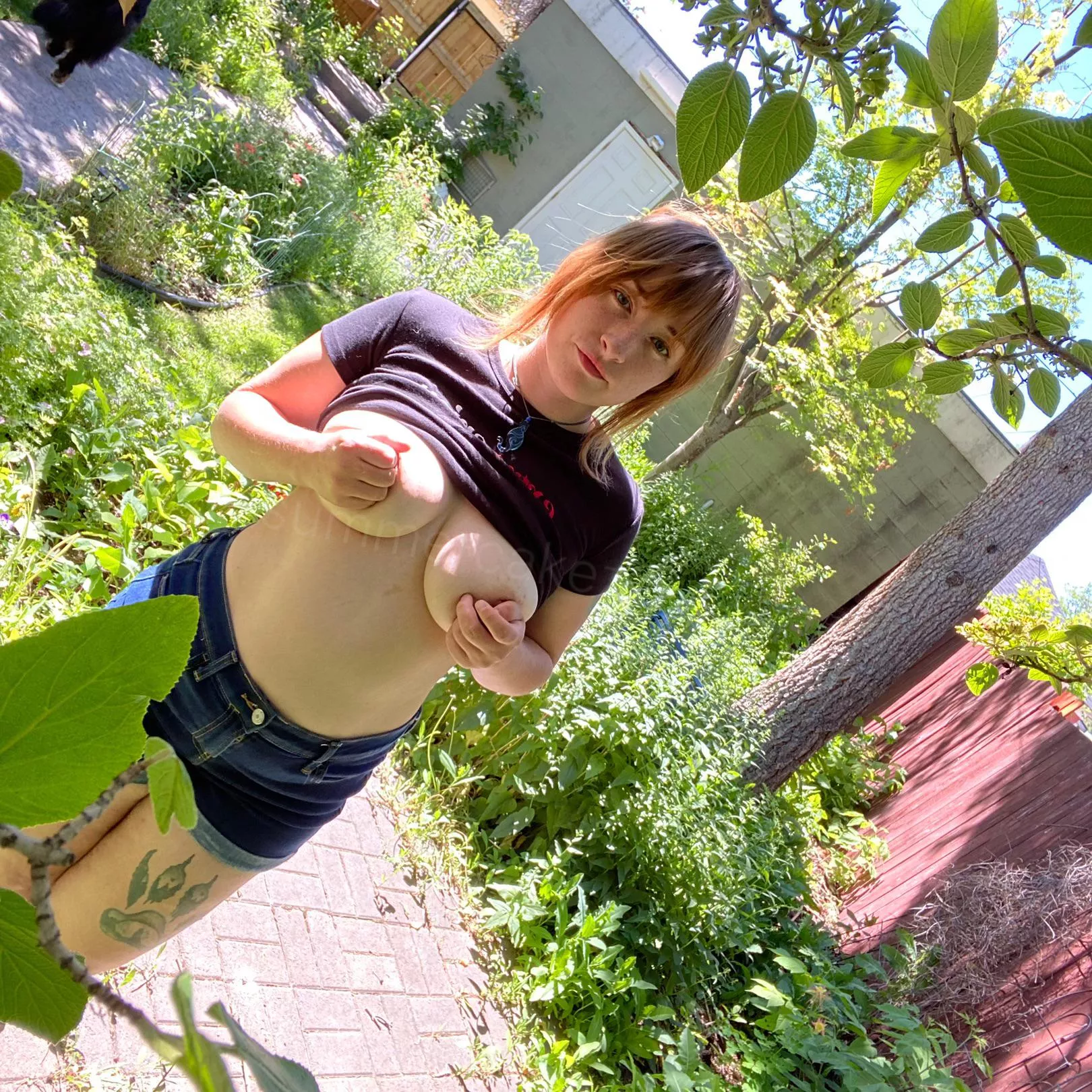 Caught in the wild….lets play outside ;) posted by summercakez