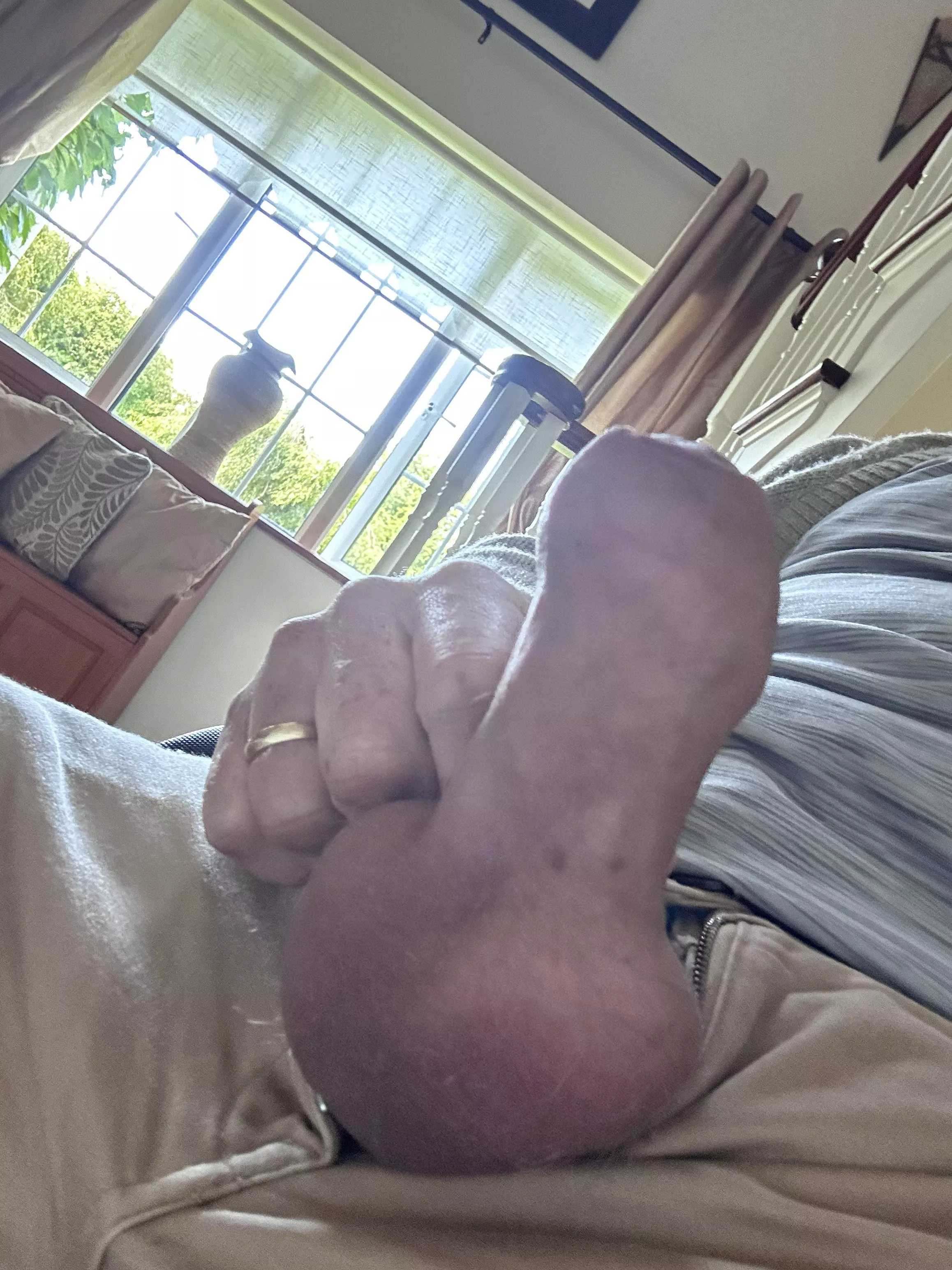 Daddy’s balls are sooo dam full, can you help baby girl? [52] posted by Daddyknowsbest2023