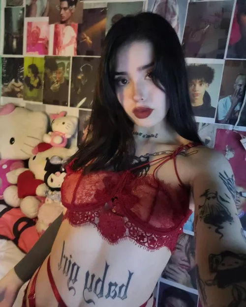 Feeling cute and horny  by demoncandiex