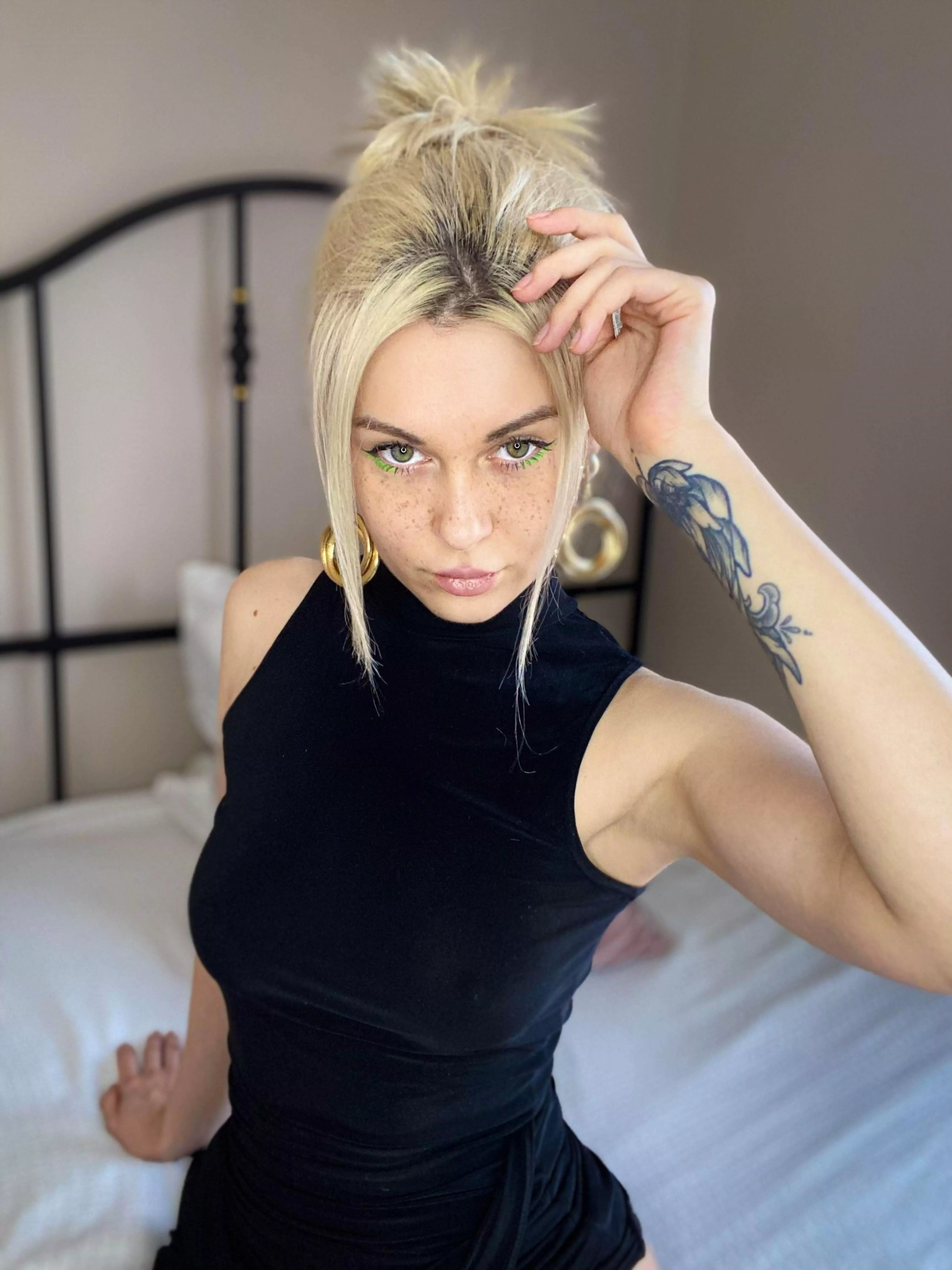 I'd love to rub your cock with these posted by TheLiterateKnocking