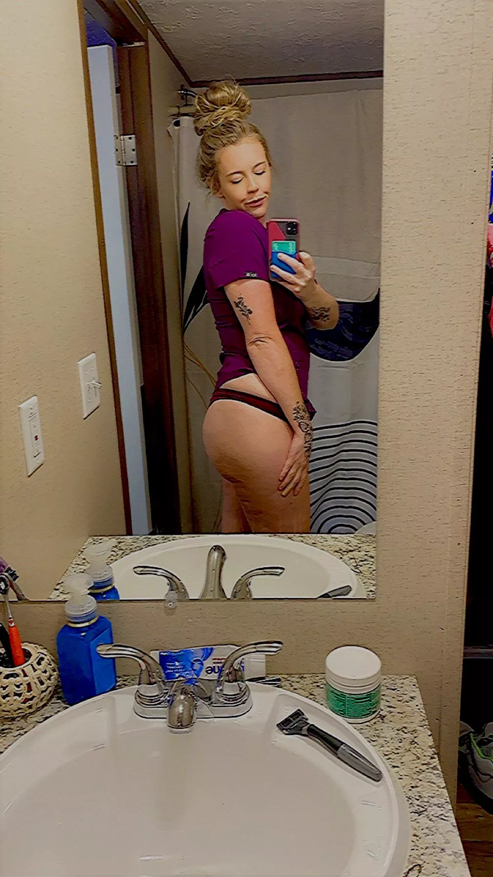 If only pants wasn’t required to go to work… posted by HashyyyAshyyy4