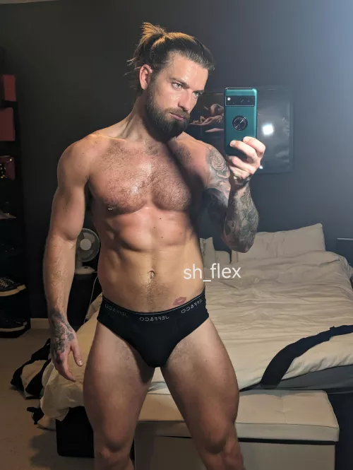 I'm feeling overdressed by sh_flex