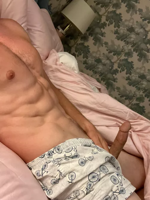 I’m up, are you up? by Shred_and_Bread