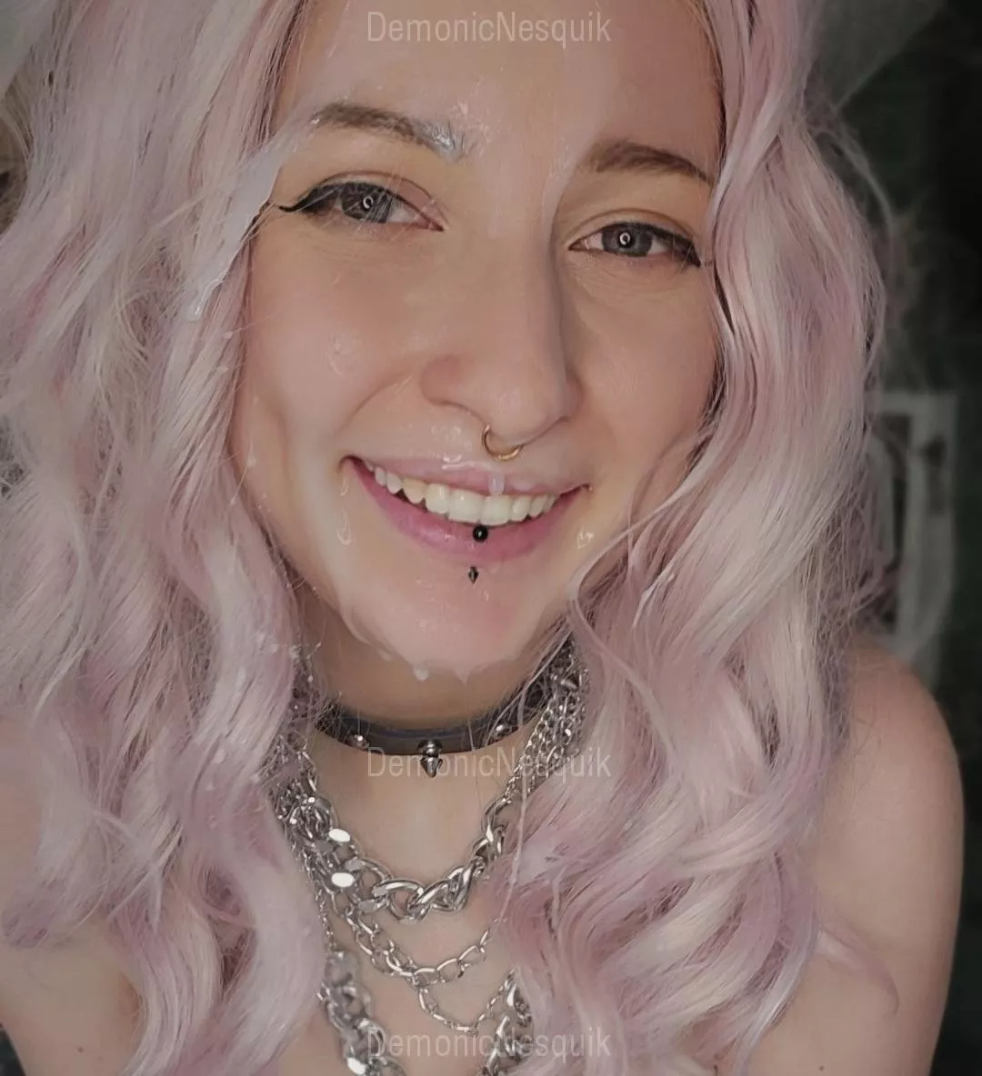 Let my face be your canvas posted by DemonicNesquik