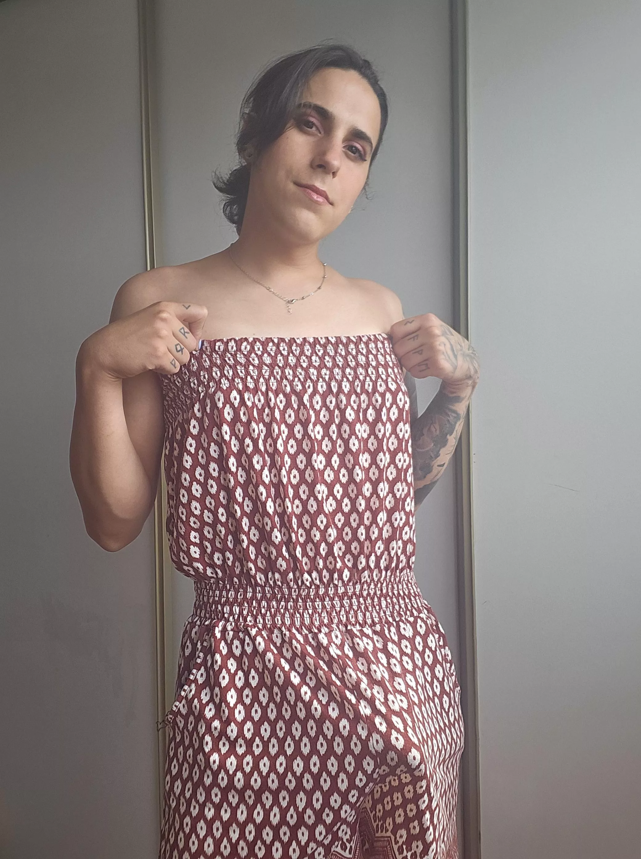 Maybe I should be wearing panties🙈🤭 posted by Potential-Gold1681