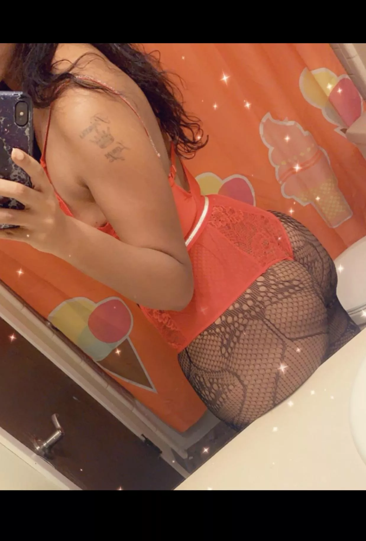 My body looks good in red posted by Heidi_34