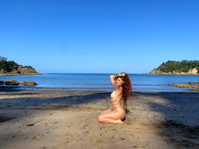 Naked and barefoot on the beach. by itsandreeaXO