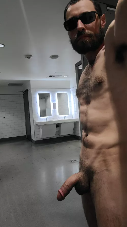 Open door policy  by exposeme77