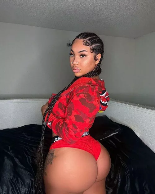 Sexy no doubt!!😛😛🍑🍑💦 by Disastrous_Leave_727