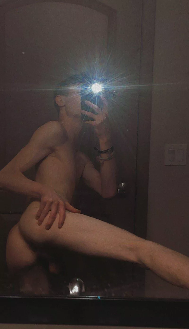 What would you do to me. No limits. Lets get nasty. posted by BishyFishy-UwU-