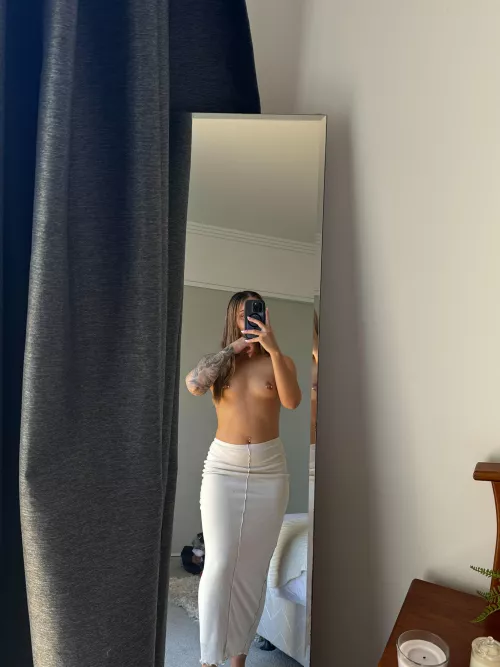 19yr old and 5”3, put me to my limits Daddy by lewis_hidden