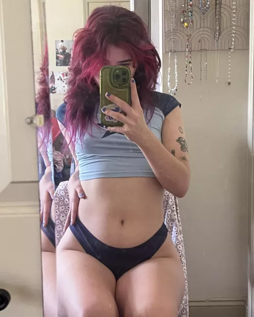 Built for pleasure  by lilyydayy