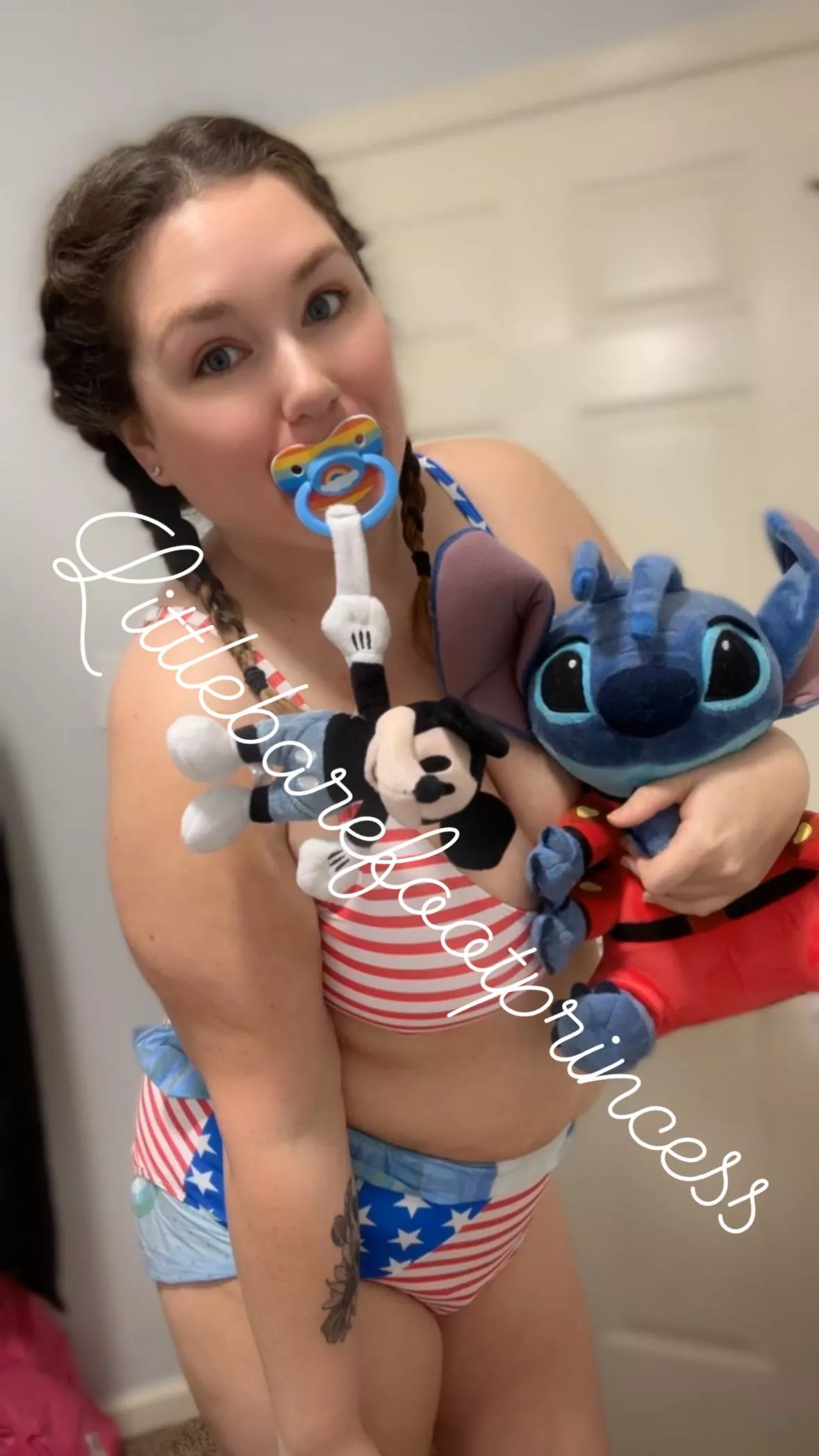 Happy 4th, babies! posted by lilbarefootprincess