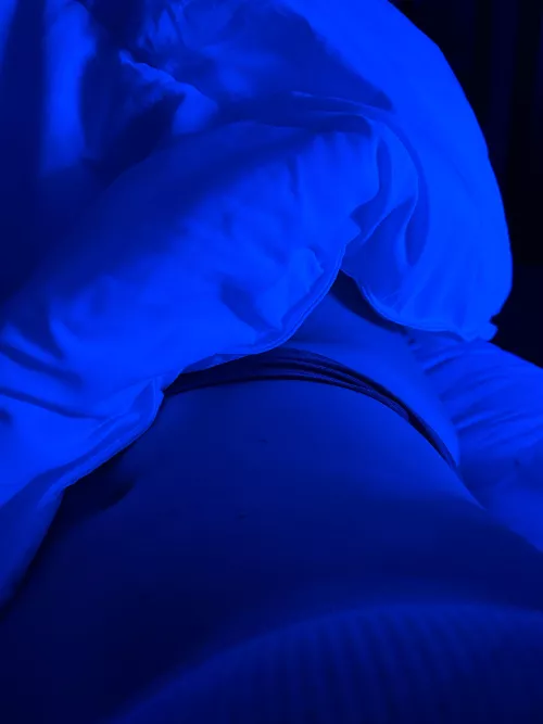 how about we start our morning off with some fireworks by cumwcourt