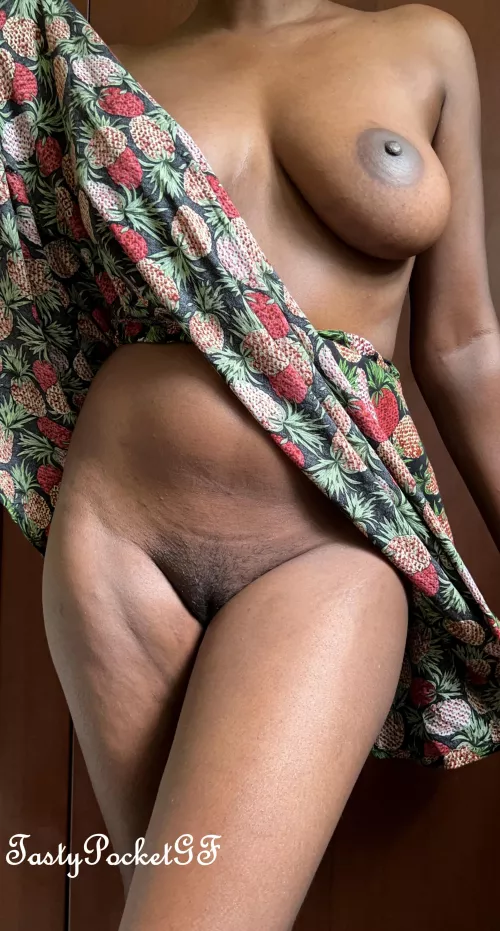 I'm hoping my tits will catch your dicks' eye by TastyPocket_GF