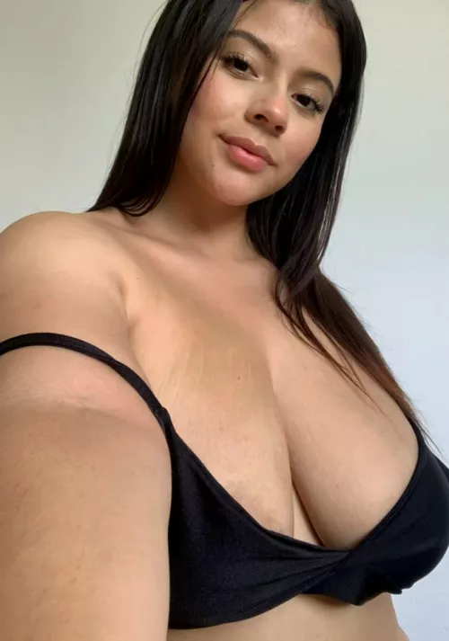 I’m just a free use college slut
 by JumpyJasmineJive