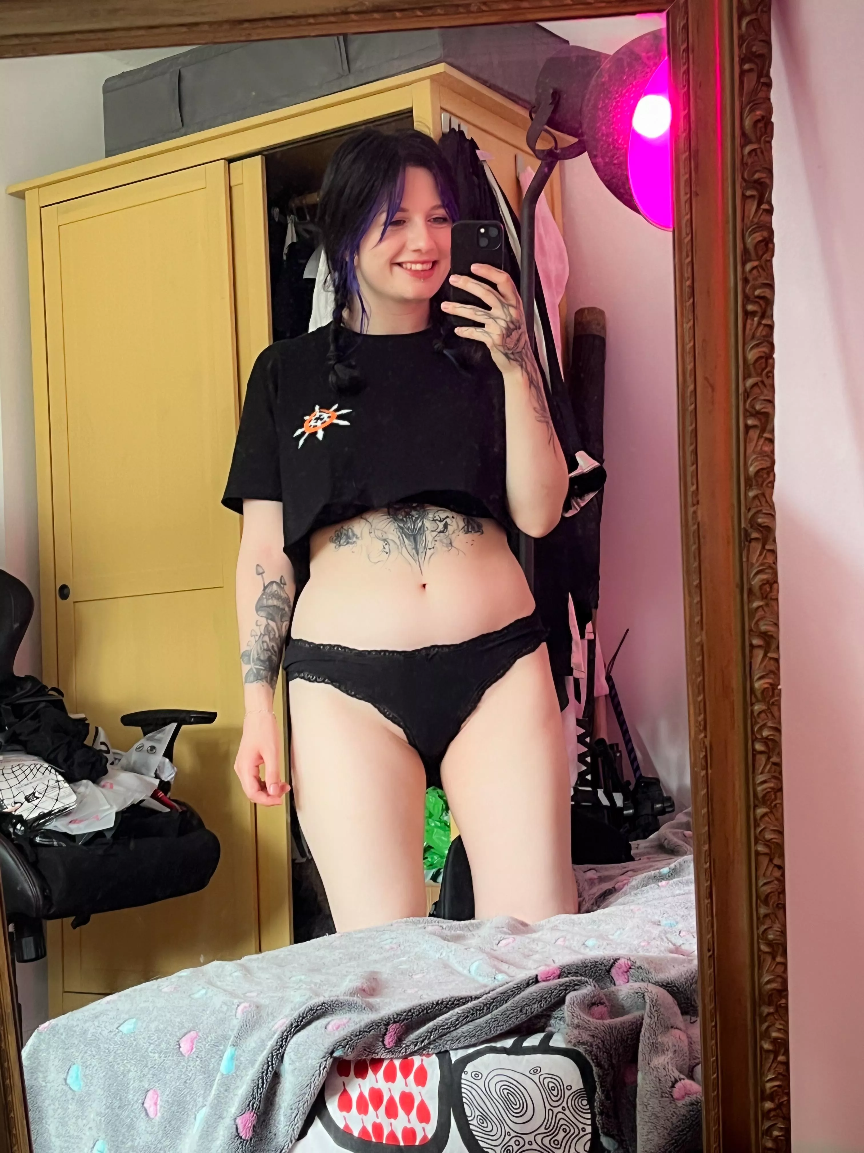 Just a girl in the world [f] posted by Littlest_Fern