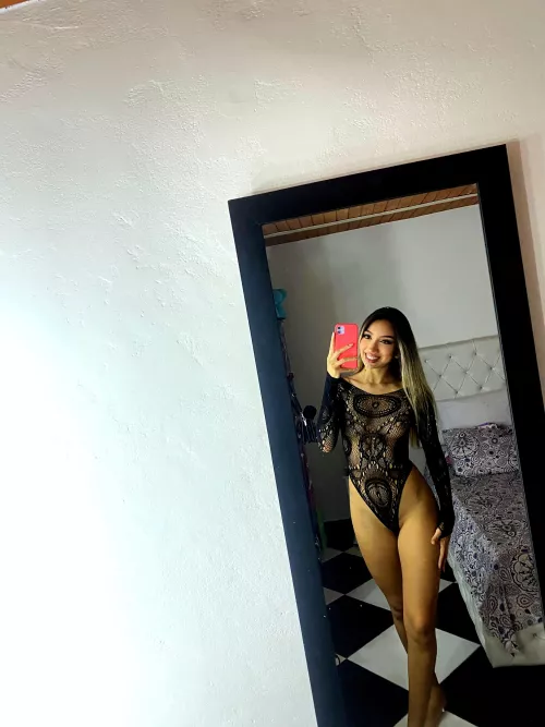 My thighs should be around your head  by xoLuciaaxo