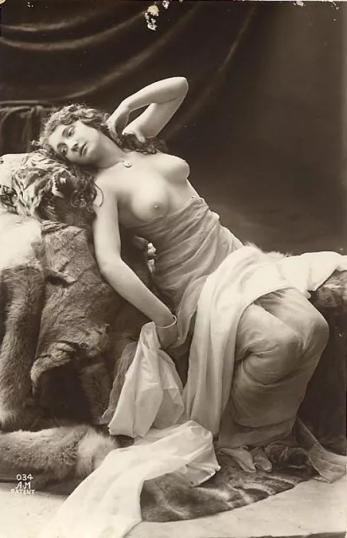 Studio nude by Mundane-Employer-719