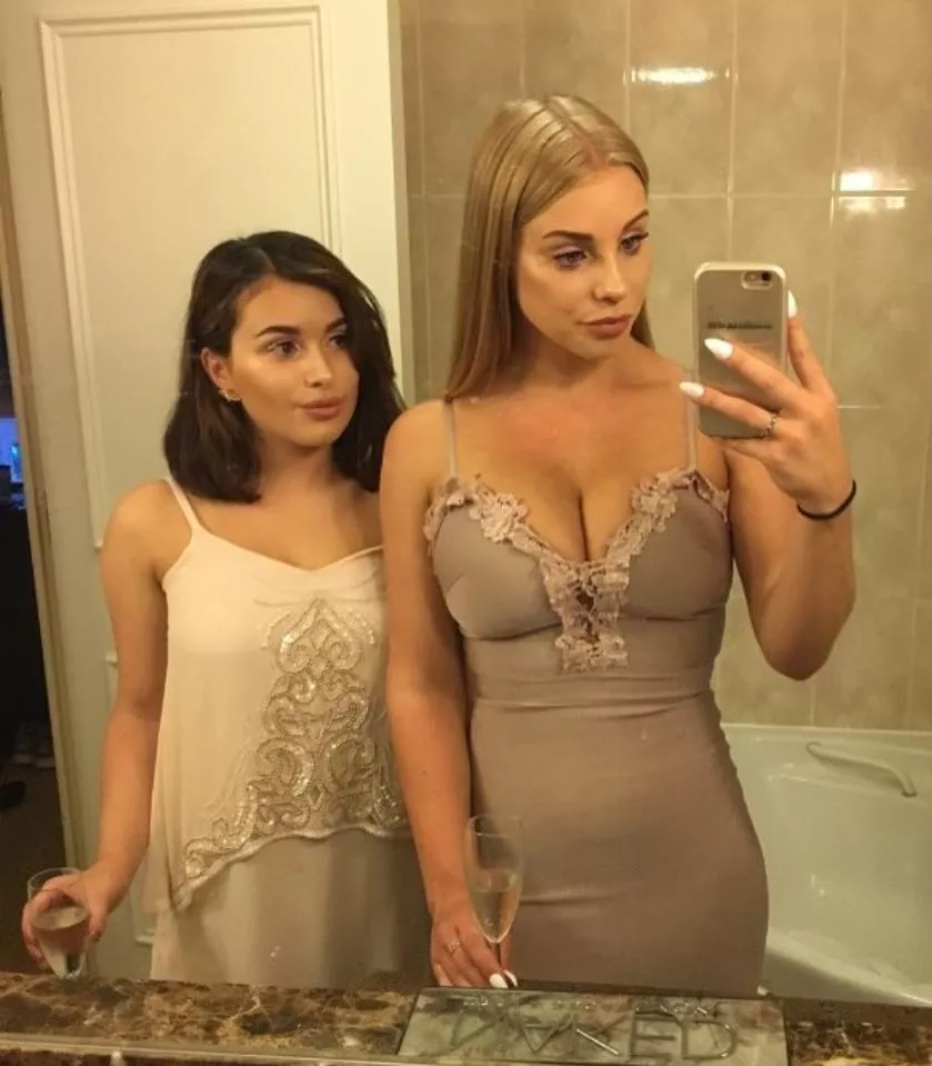 Two beauties  posted by ponexiy