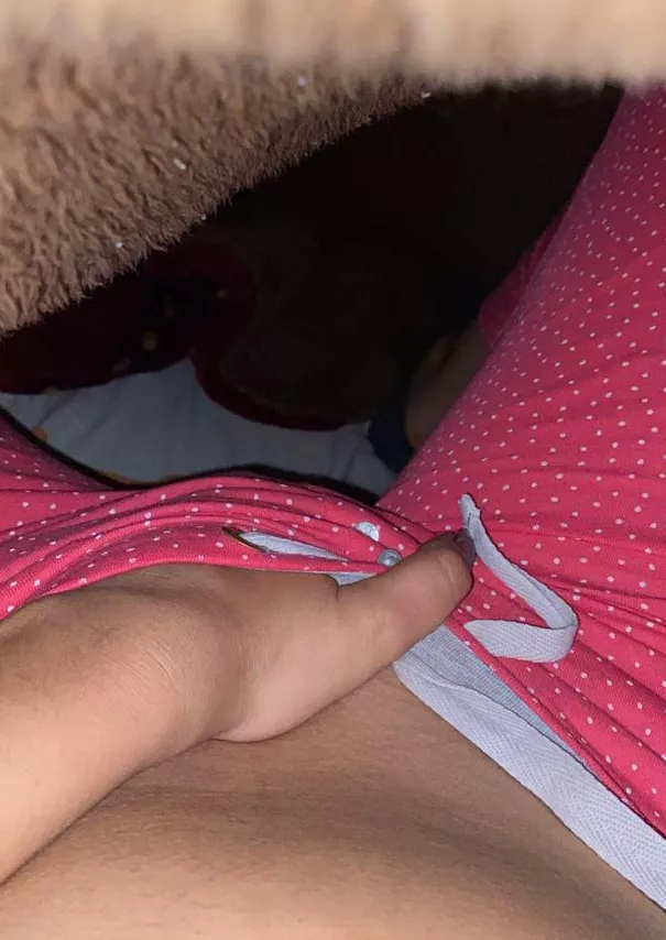 Ur head should be between my legs posted by Zoefuentes1