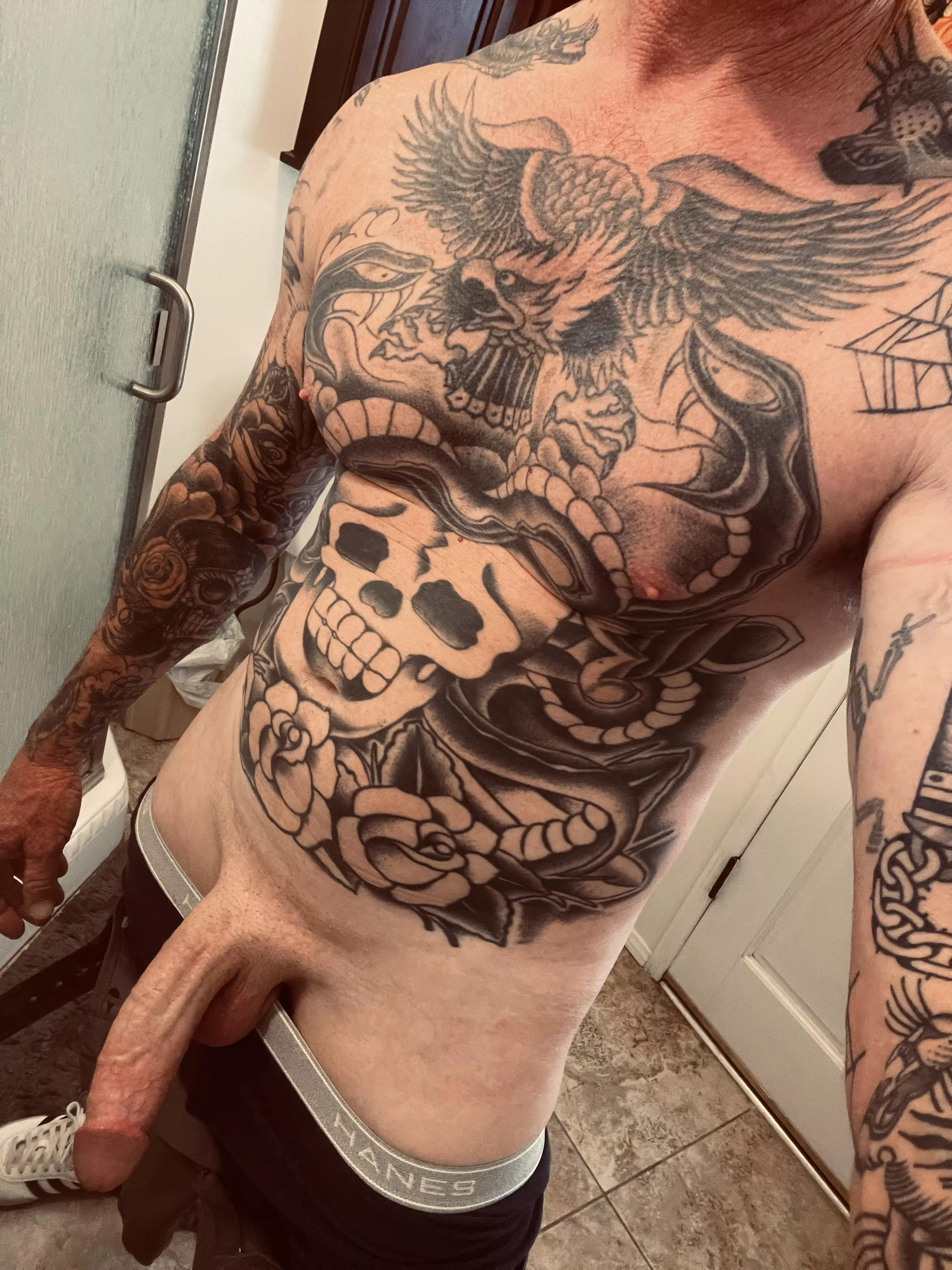 (42) Daddy just got home. Ready to relax posted by Thatguyagain_444