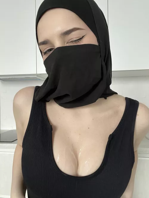 All the passersby were watching my boobs by Lara_xoe