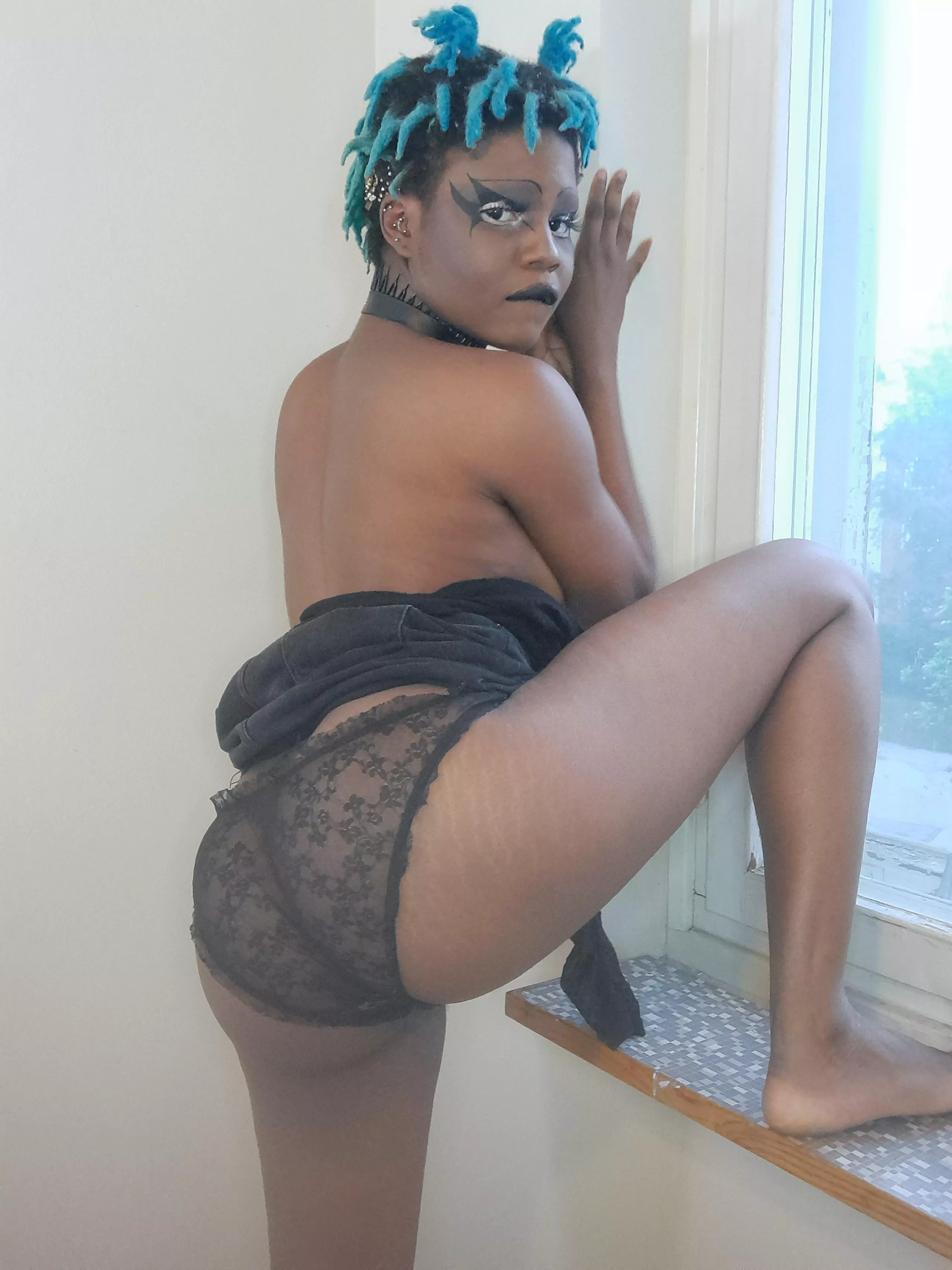 Black goth slut posted by SnowyFaeryKween