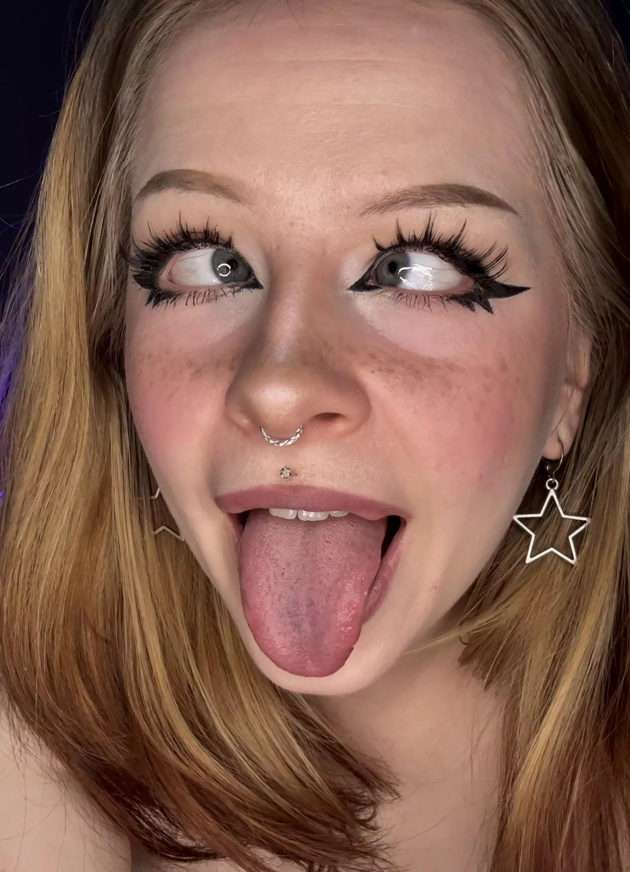 Daddy always asks me to make this face right before he cums posted by _lyla999