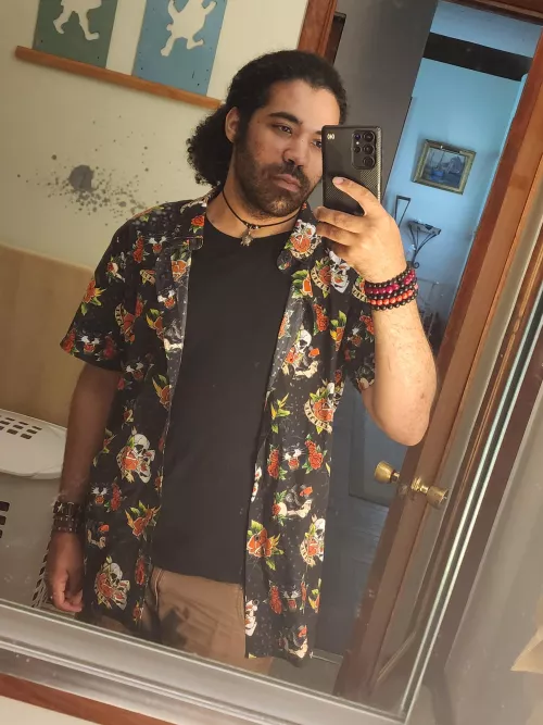 Having to visit realatives but wishing i could play more dawntrail by AquaLaFlor