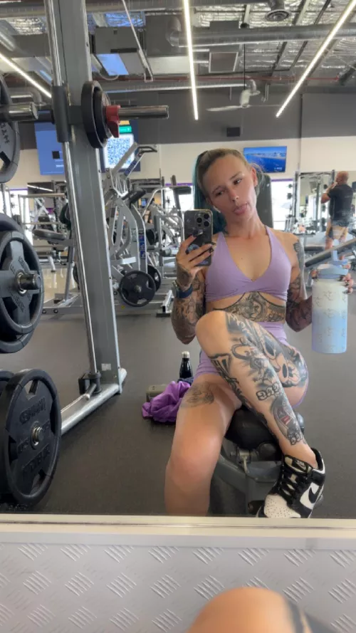 I'm just raw, baby by Taytaysxox