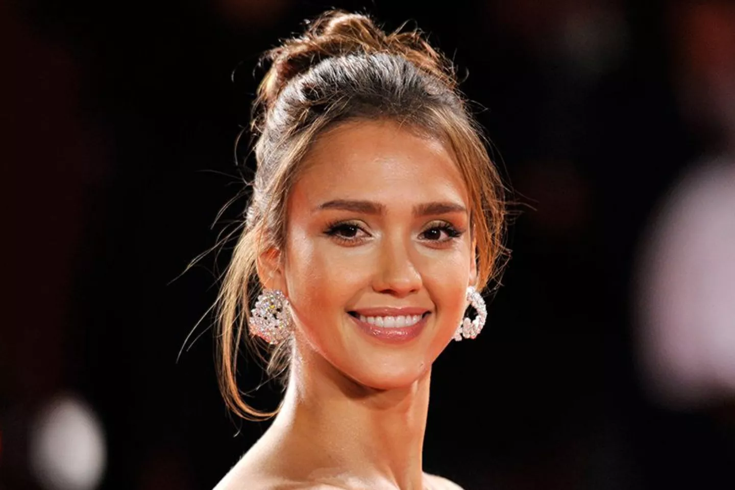 Jessica Alba posted by thereal8thsage