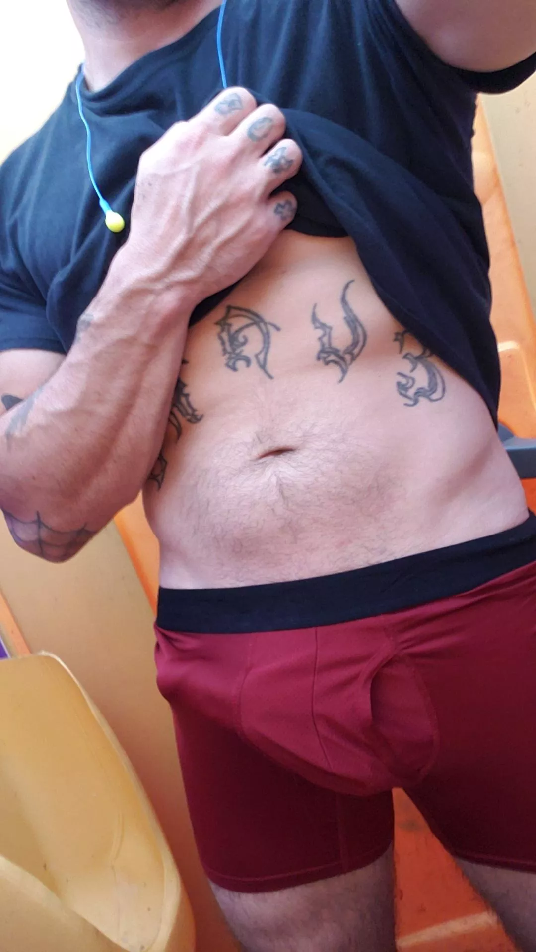 Just a quick peak posted by skol21