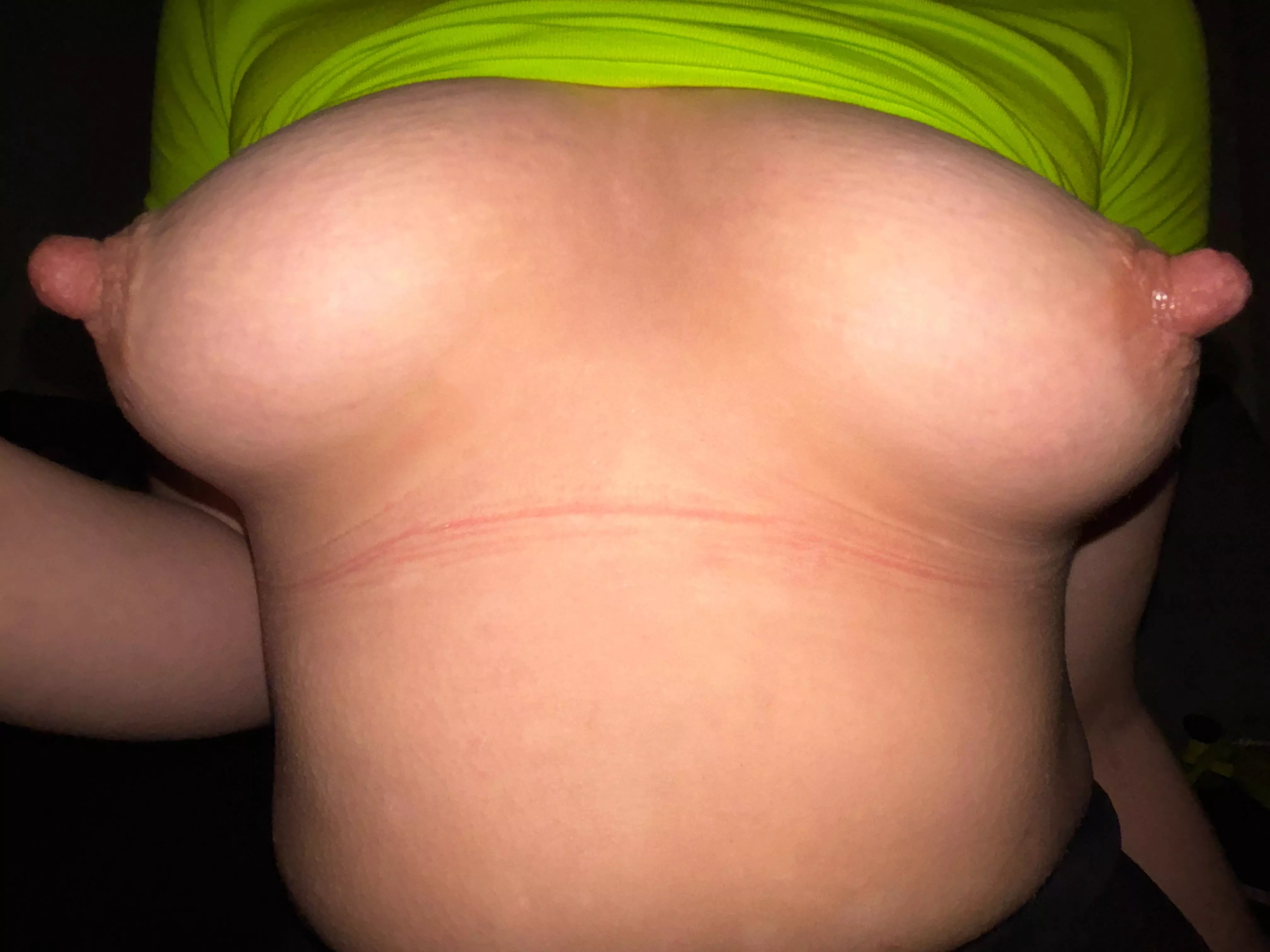 Pointy titties posted by Missfatpuss