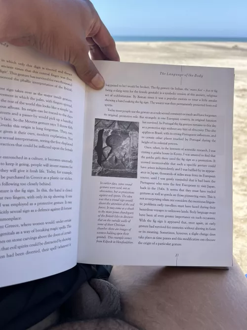 The Human Animal - Desmond Morris by ElMexicanDuffman