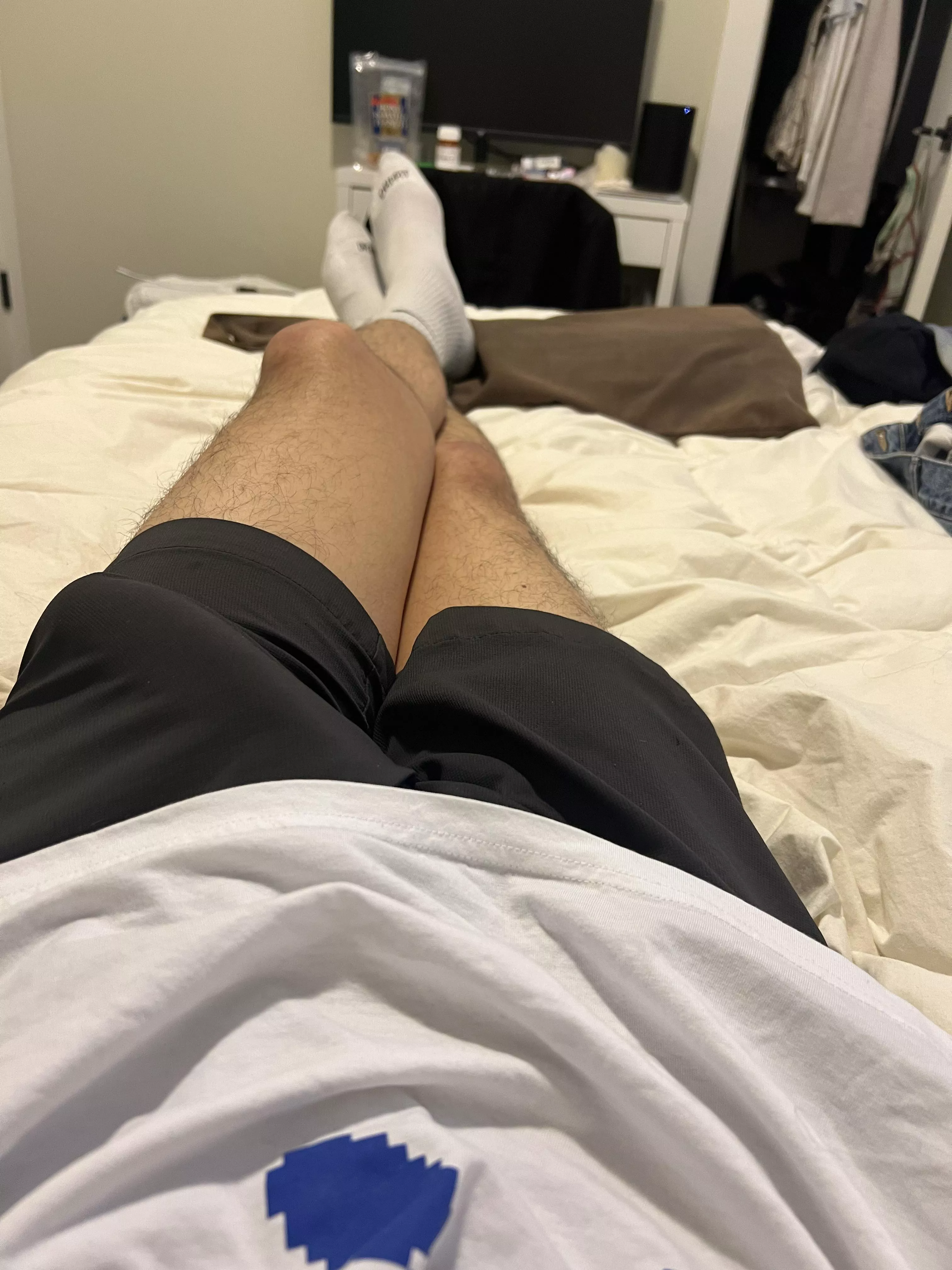 Can we agree that 5” inseams becoming popular has made it hard on hung guys to wear shorts lol posted by myhatt_
