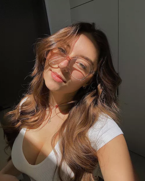 sunlight by SeducedByYourBeauty