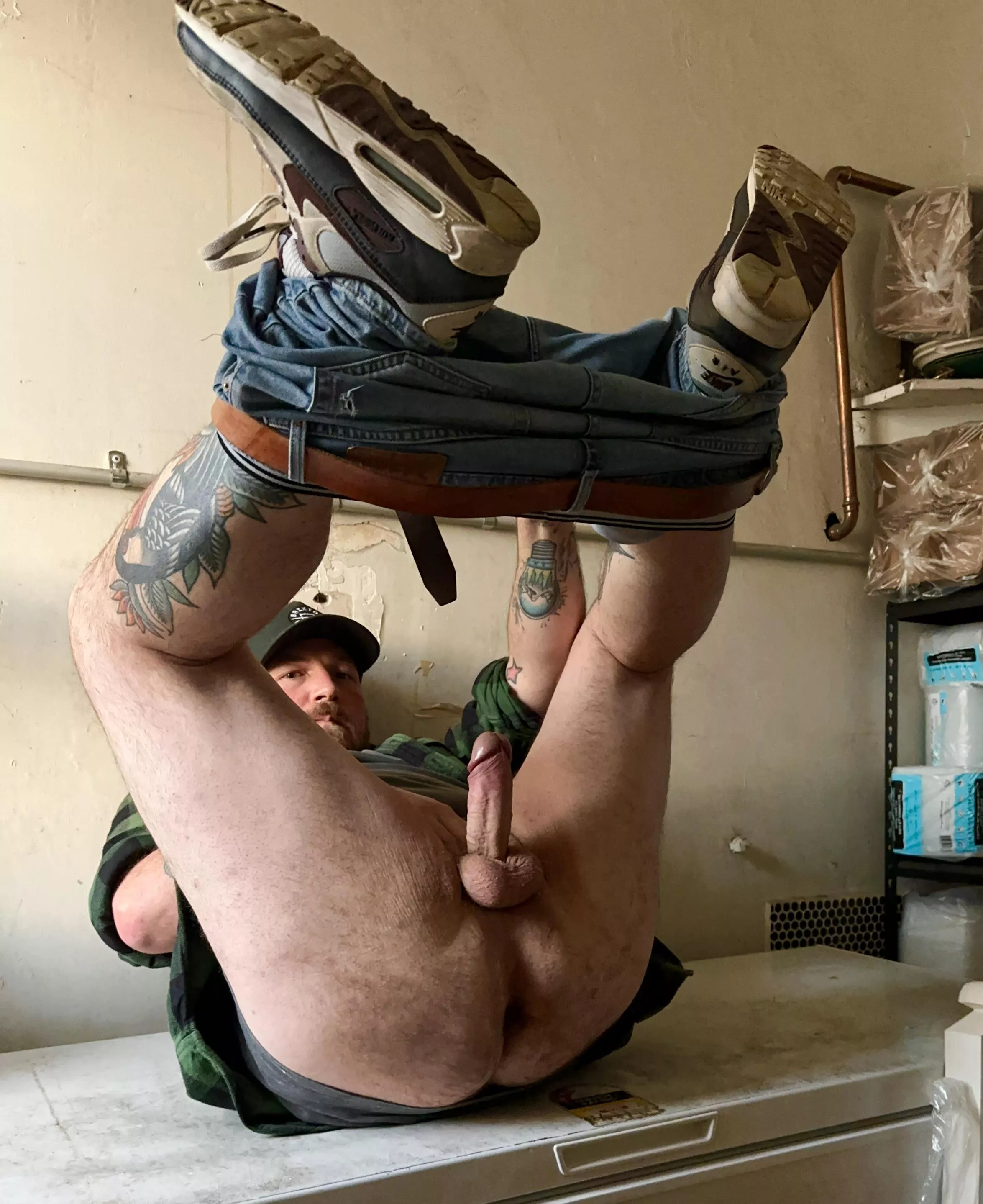 Dad needs a tongue bath posted by colabottleperth