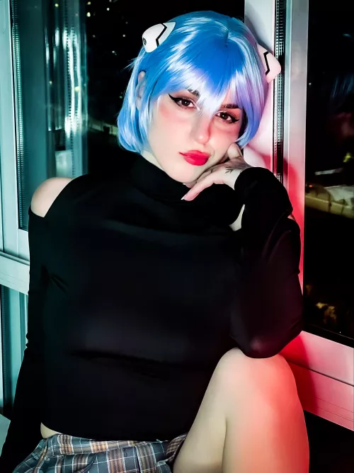 Don’t you dare break eye contact by InfernoImpulse