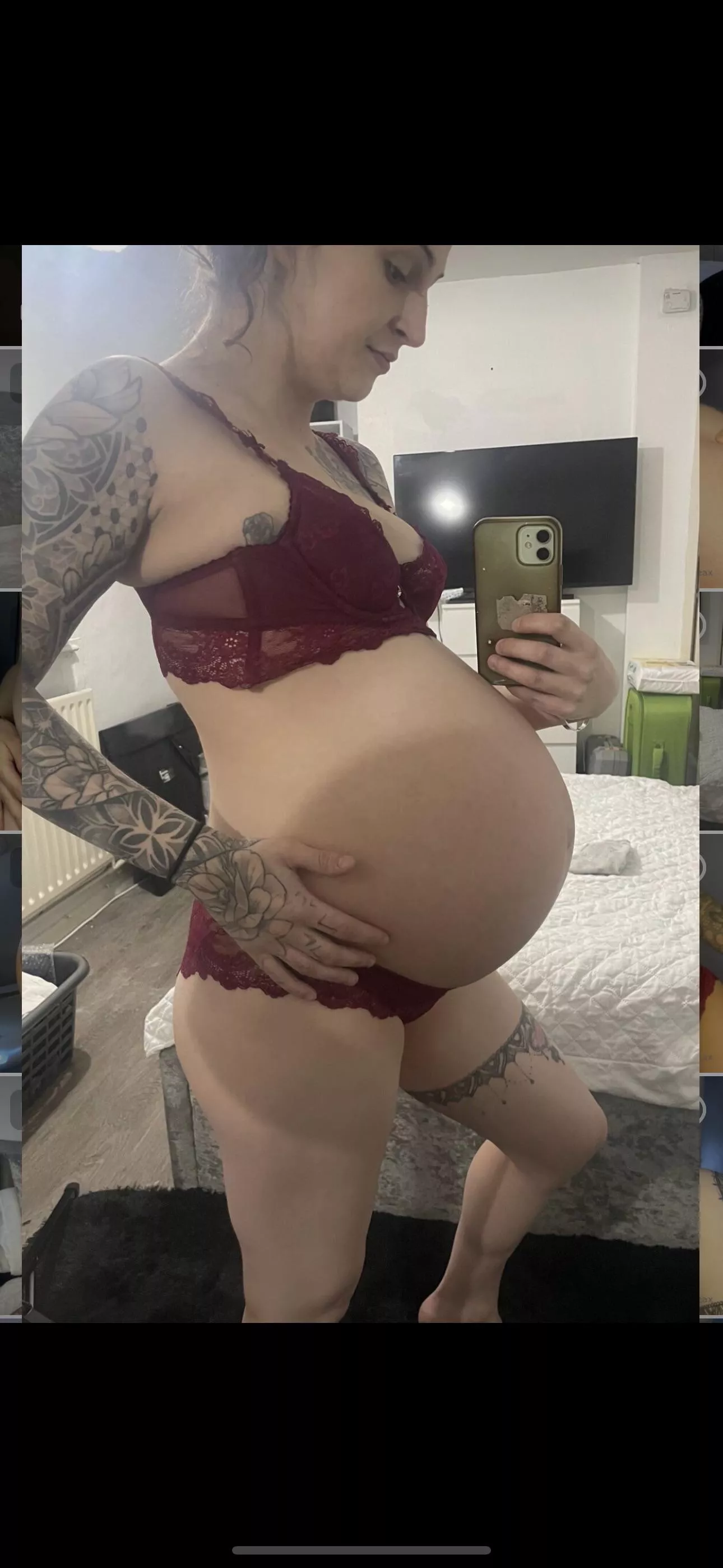 Hot horny pregnant 26/UK posted by jaceyleax