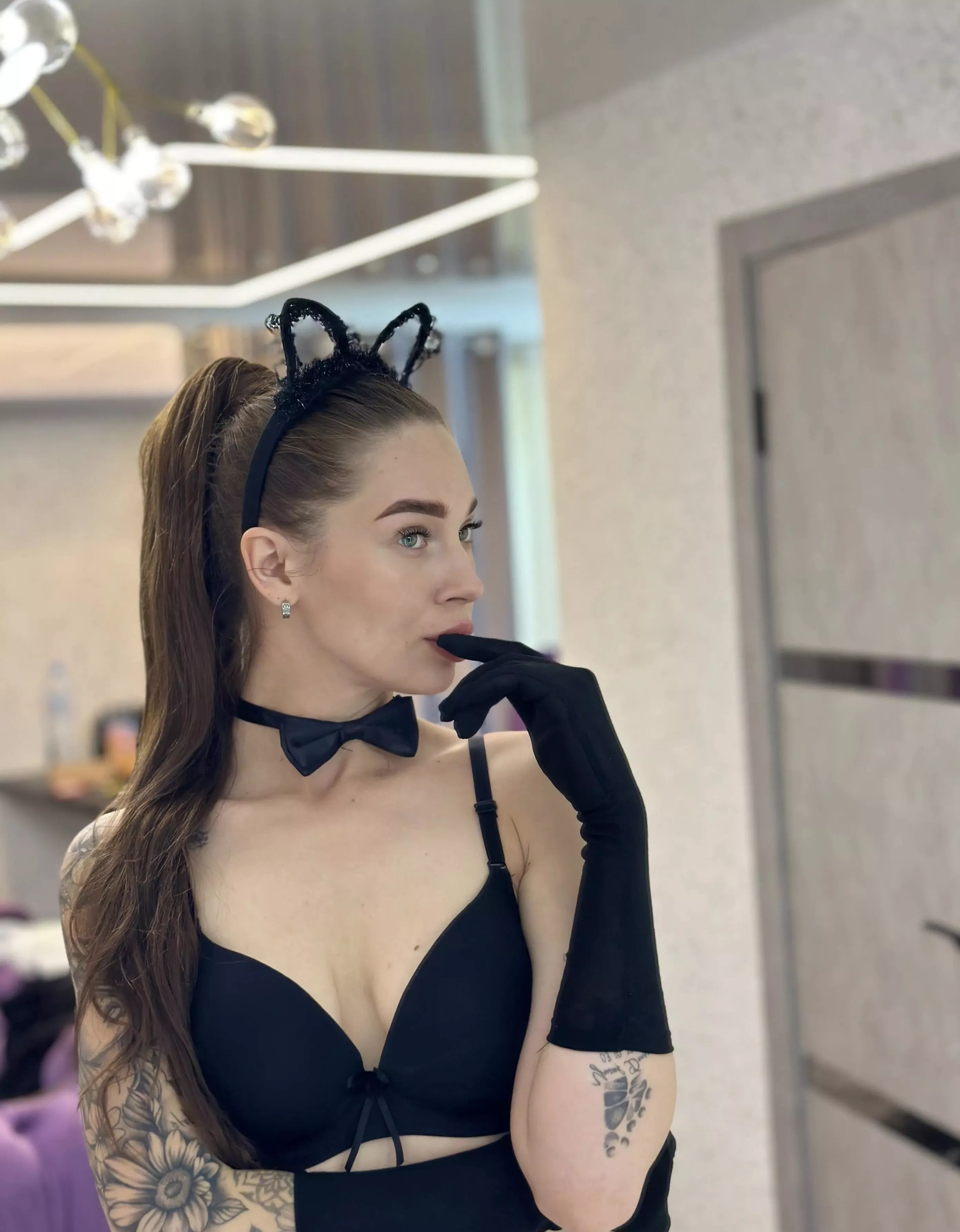 I'm sensual in my favorite lingerie posted by apple_only_