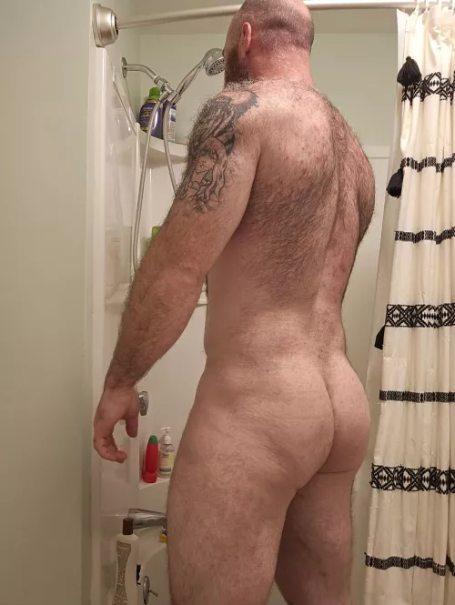 Just letting the water get hot by DaddyIssue-Incarnate