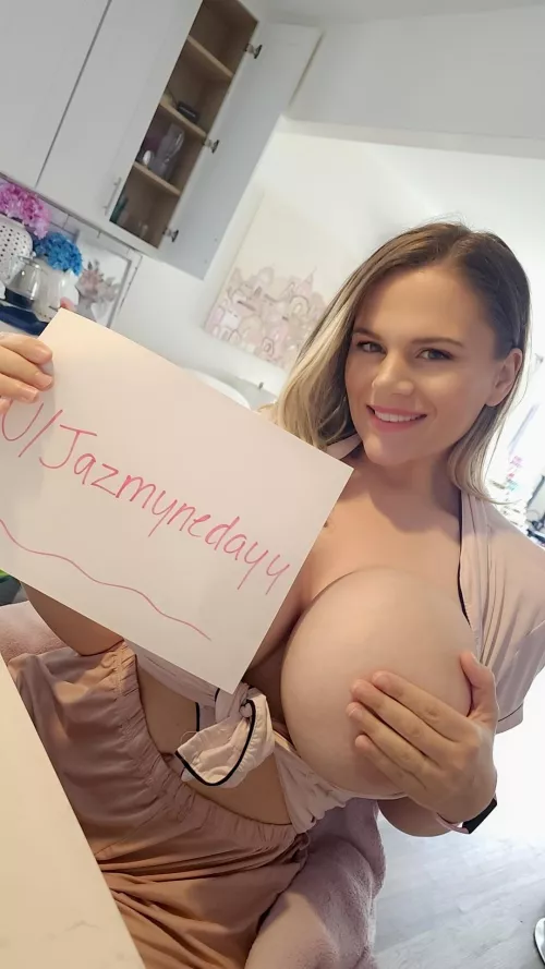 My old account UKBimbodoll was banned… this is my NEW account. Please follow me [oc] by JazmyneDayy