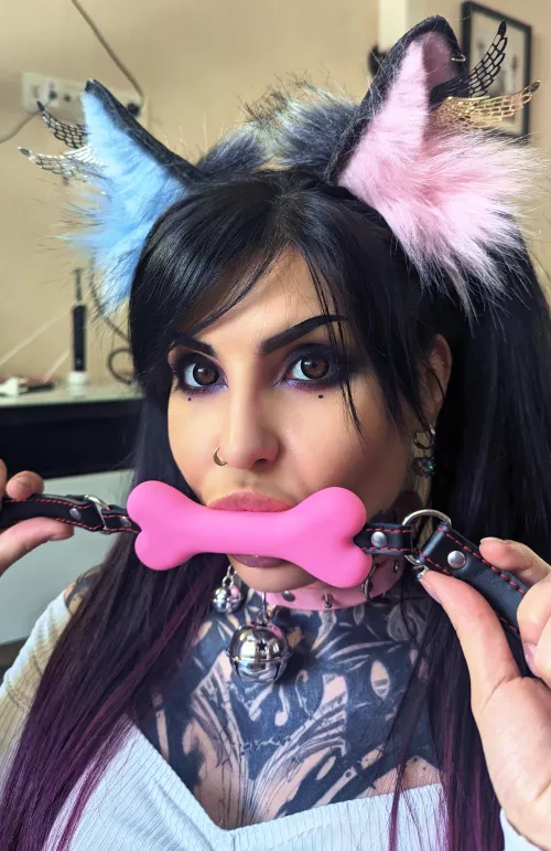 Would you adopt me? by Vampandbeauty