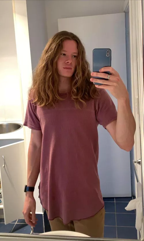 Do I look like a car guy? by bulgedking