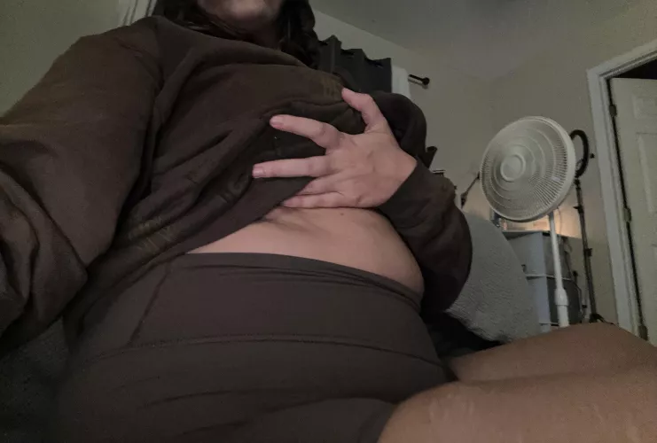 Double belly starting? 😱 by bellagirlsbelly