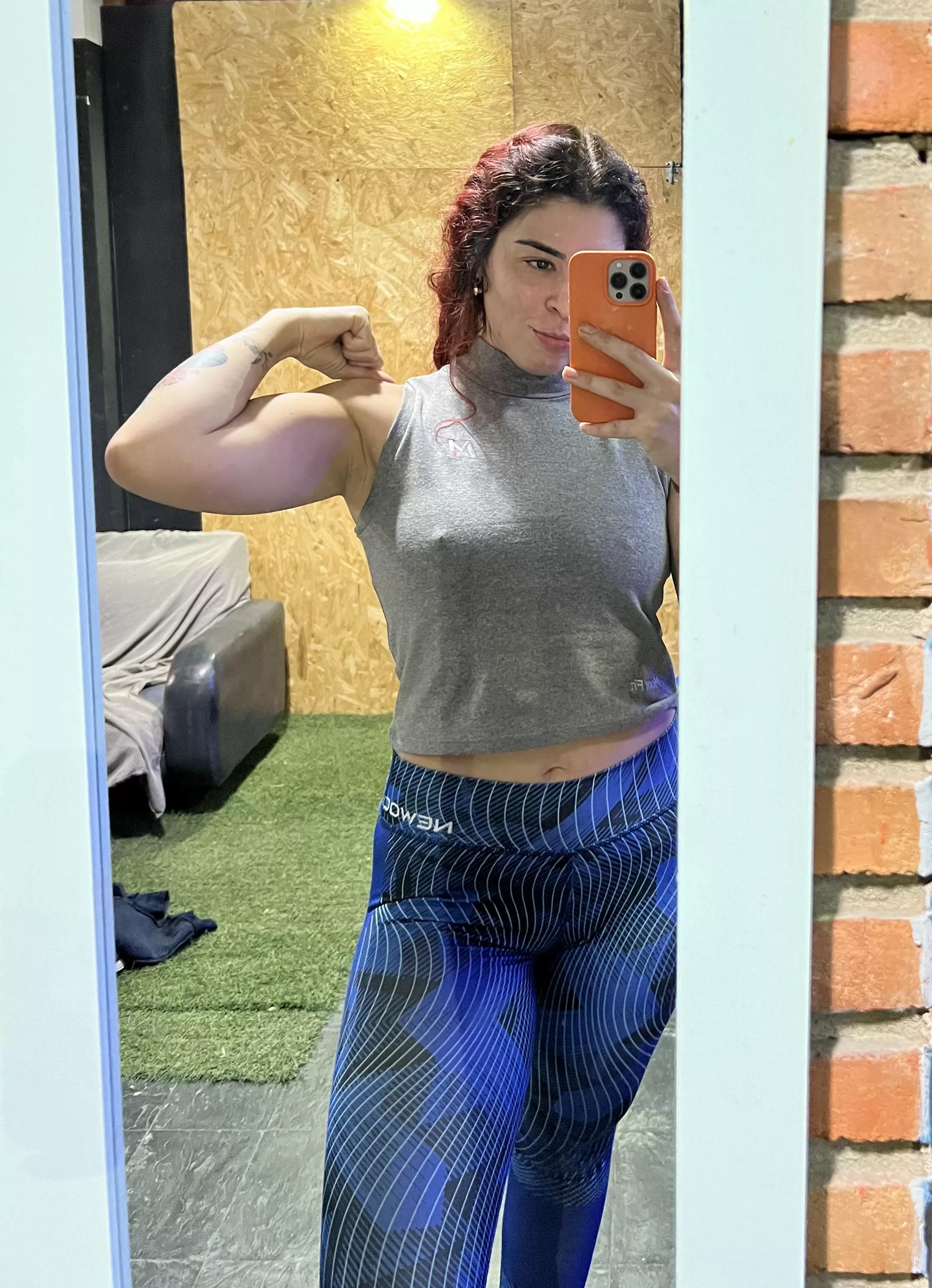 i dont need bra posted by Isabellaacurlyys